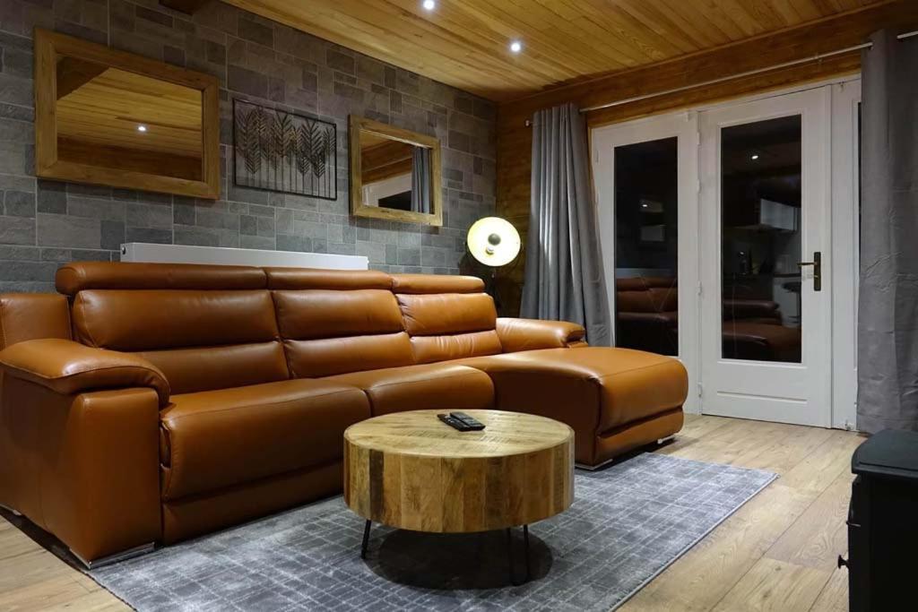 Le Chalet De Hermeton Hastiere-par-dela Экстерьер фото